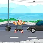 Un bărbat surprins pe o șosea, în fața unei mașini, cu fundalul unui peisaj marin