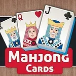 Trei cărți de joc cu regi și o regină, cu un fundal din lemn și textul Mahjong Cards în partea de jos