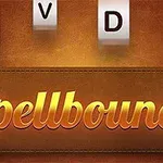 Cuvinte Spellbound în litere aurii pe un fundal maro, cu litere albe T, V, D și O deasupra